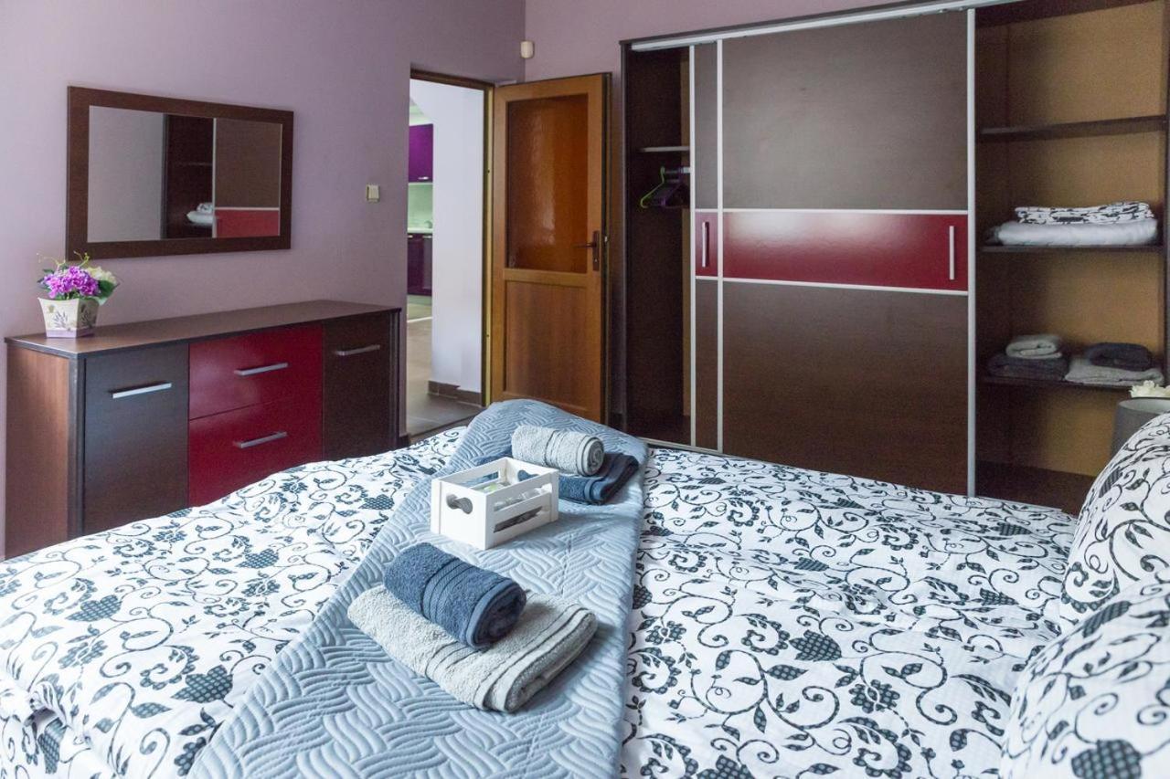 Central House Varna Exterior photo